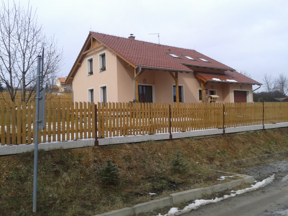 Instalace tepelného čerpadla - projekt 1: Rodinný dům s moderním venkovním systémem